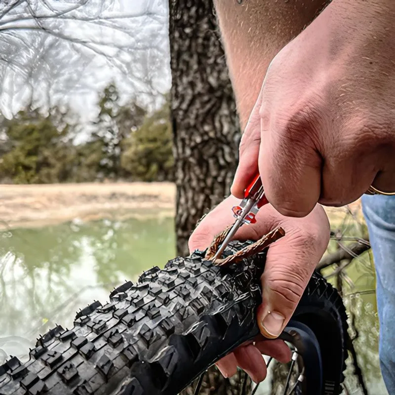 STOP AND GO 27 Piece Bicycle Repair Kit with CO2